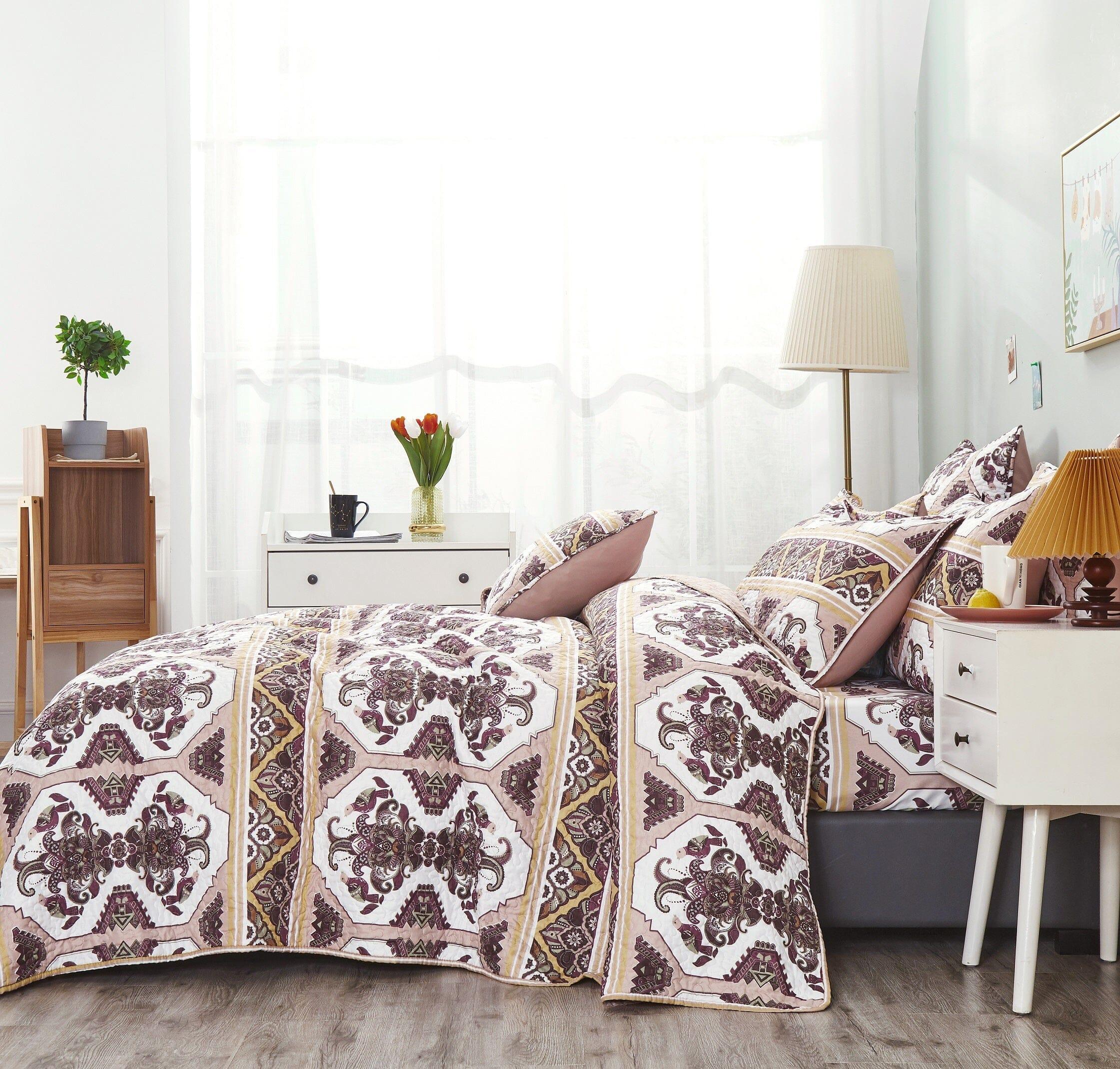 DaDa Bedding Majestic Oriental Kilim Bedspread - Royal Persian Traditional Design Intricate Ornate Ornament Print Coverlet w/ Shams DaDalogy Bedding Collection