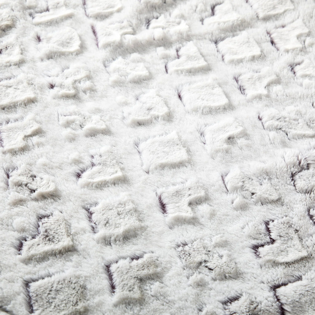 DaDa Bedding Luxury Dreamy Milky White & Purple Sherpa Backside Faux Fur Throw Blanket (M3395) DaDalogy Bedding Collection