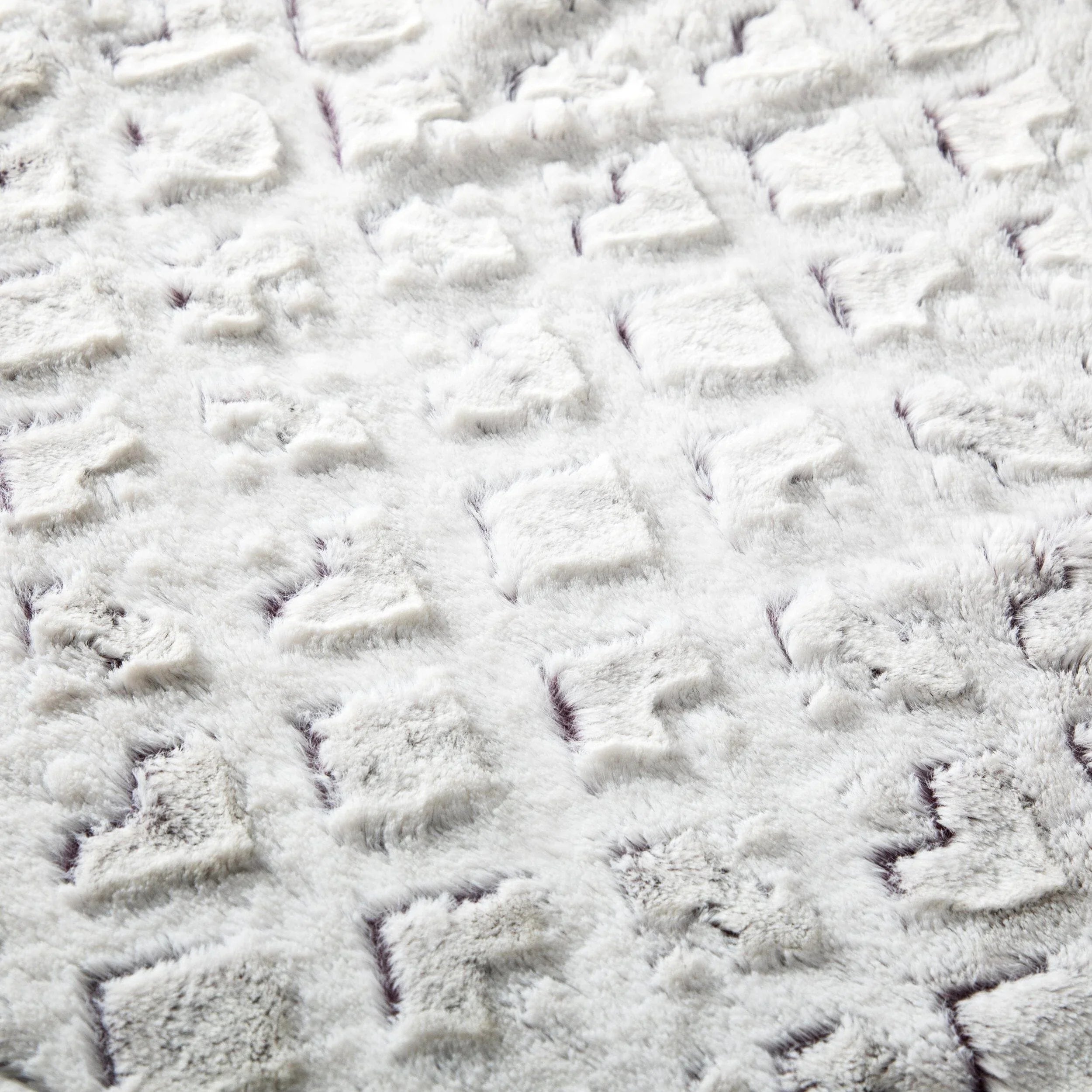DaDa Bedding Luxury Dreamy Milky White & Purple Sherpa Backside Faux Fur Throw Blanket (M3395) DaDalogy Bedding Collection