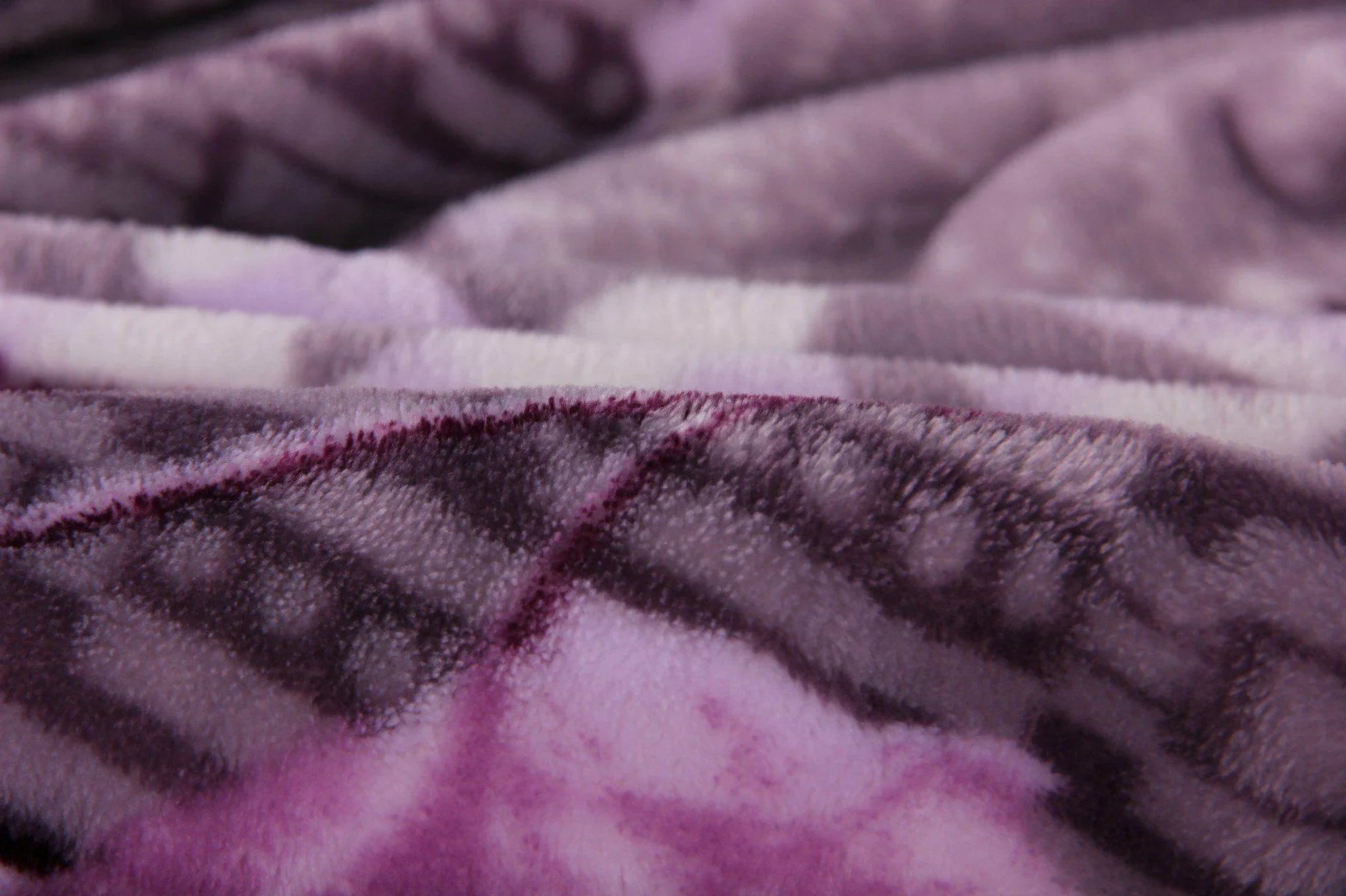 DaDa Bedding Orchid Blossoms Striped Floral Lavender Plush Fleece Flannel Throw Blanket (XY9833) DaDalogy Bedding Collection