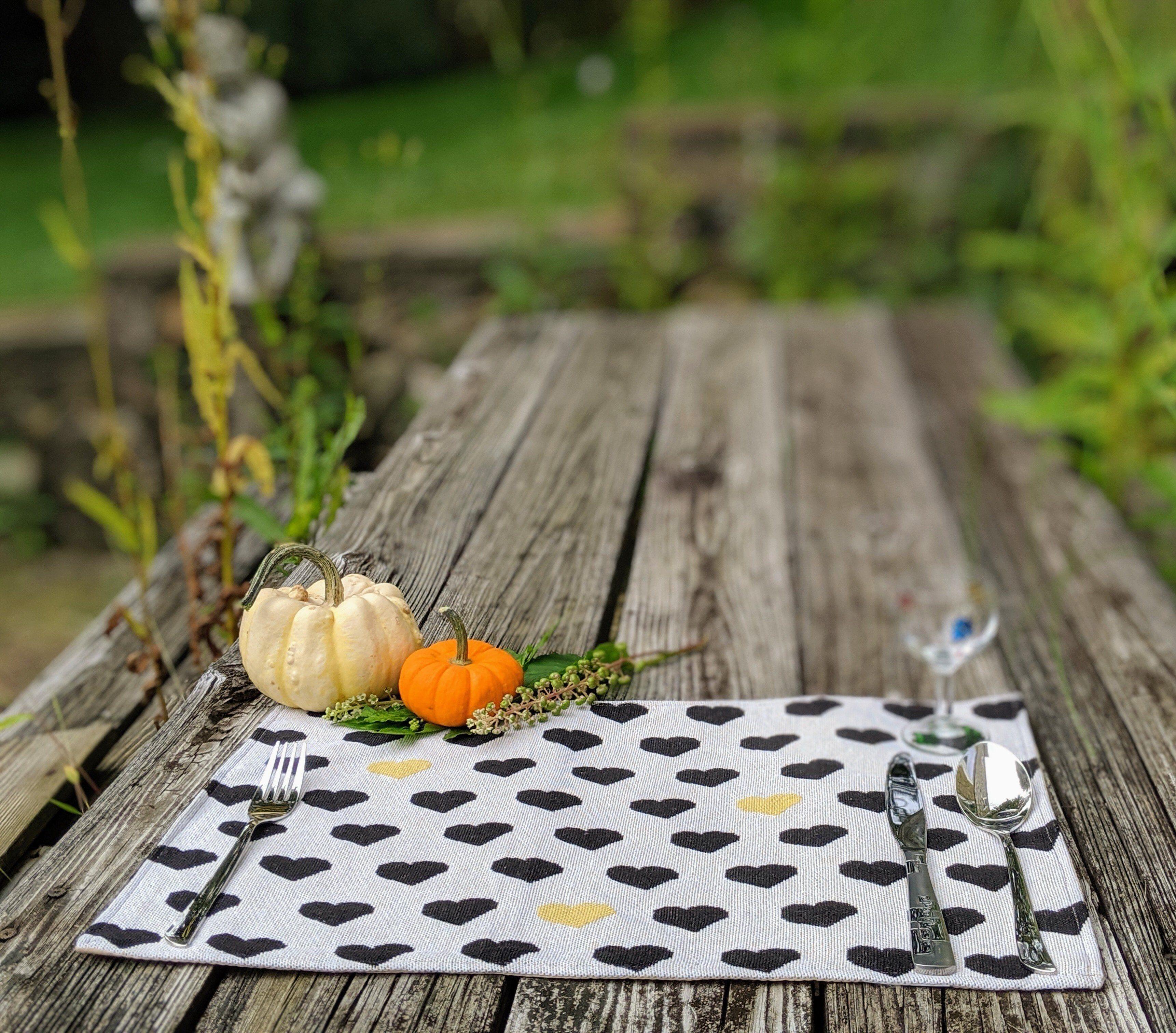 DaDa Bedding Set of 4-Pieces Valentine's day Yellow & Black Hearts Tapestry Dining Table Placemats 13” x 19” (18113) DaDalogy Bedding Collection