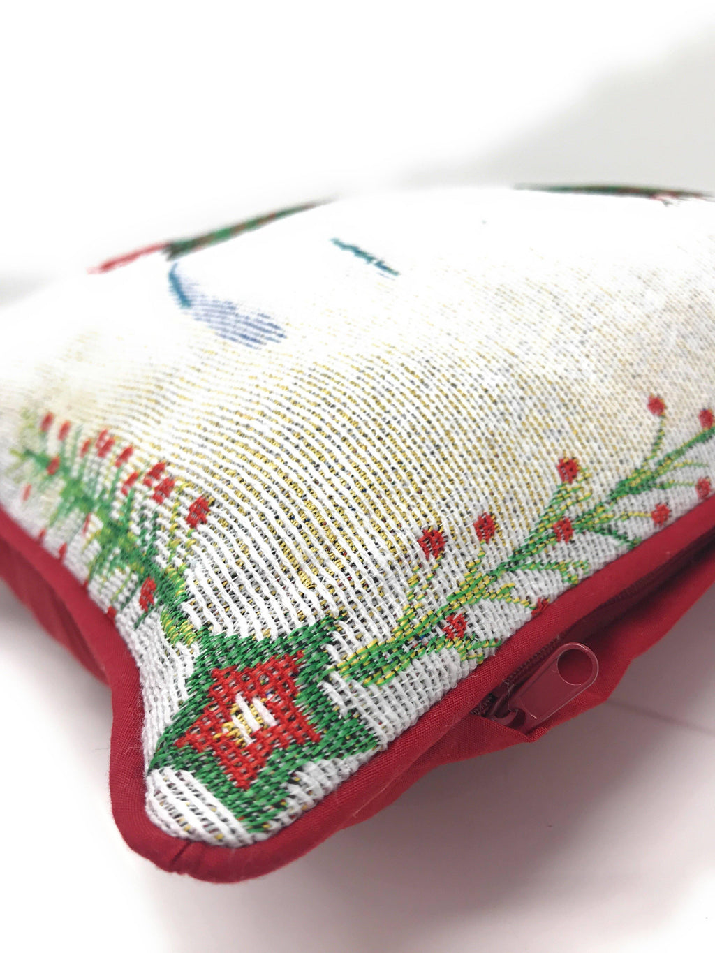 DaDa Bedding Set of 8 Pieces Magical Snowman Holiday Table Tapestry - 4 Placemats, 2 Table Runners, 2 Throw Pillow Covers (9733) DaDalogy Bedding Collection