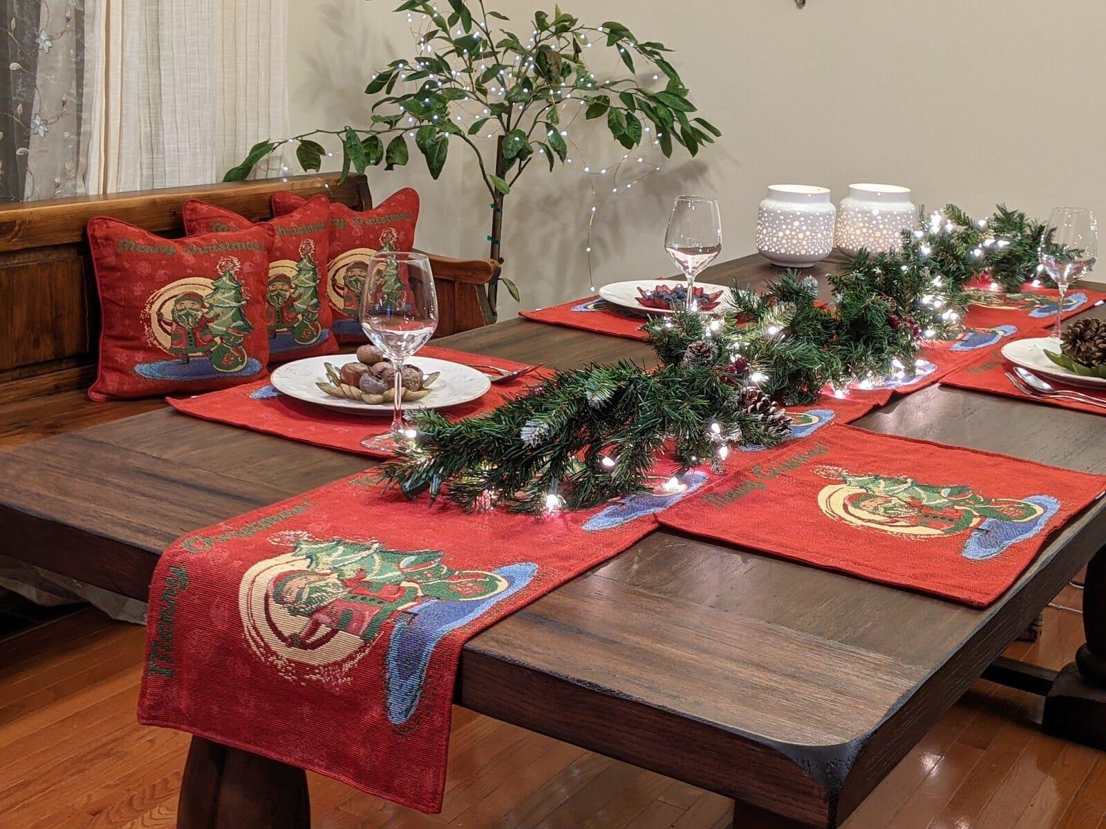 DaDa Bedding Set of 8 Pieces Red Santa Claus Holiday Table Tapestry - 4 Placemats, 2 Table Runners, 2 Throw Pillow Covers (17615) DaDalogy Bedding Collection
