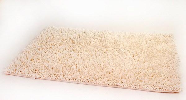 DaDa Bedding Vanilla Ivory White Shaggy Soft Chenille Noodle Carpet Rug Bath Mat DaDalogy Bedding Collection