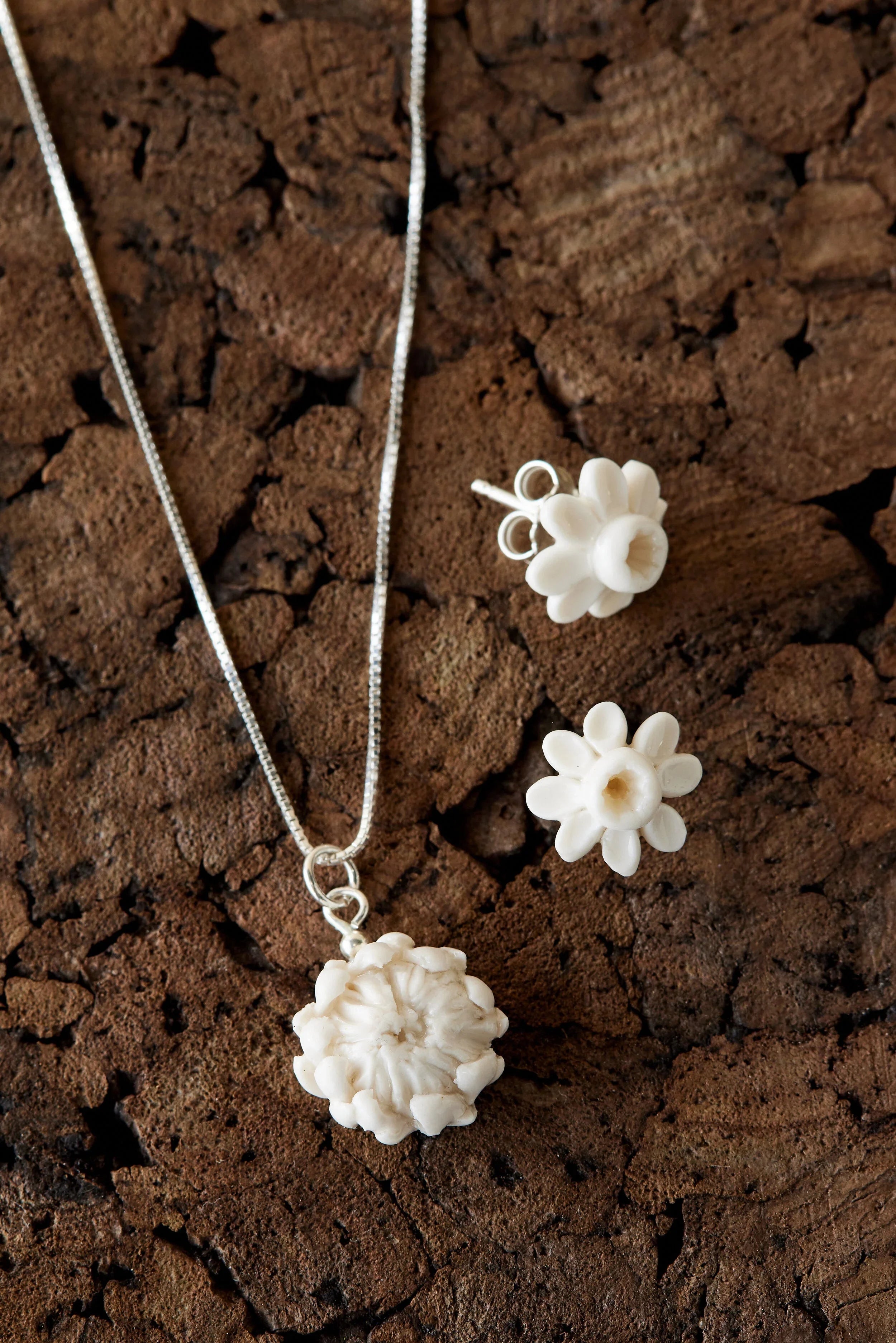 Daffodil Stud Earrings & Protea Floral Necklace Bundle Kanju Interiors