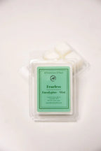 Eucalyptus Mint "fearless" Affirmation Candle - 17.5 Oz, detail shot - House Of Avana