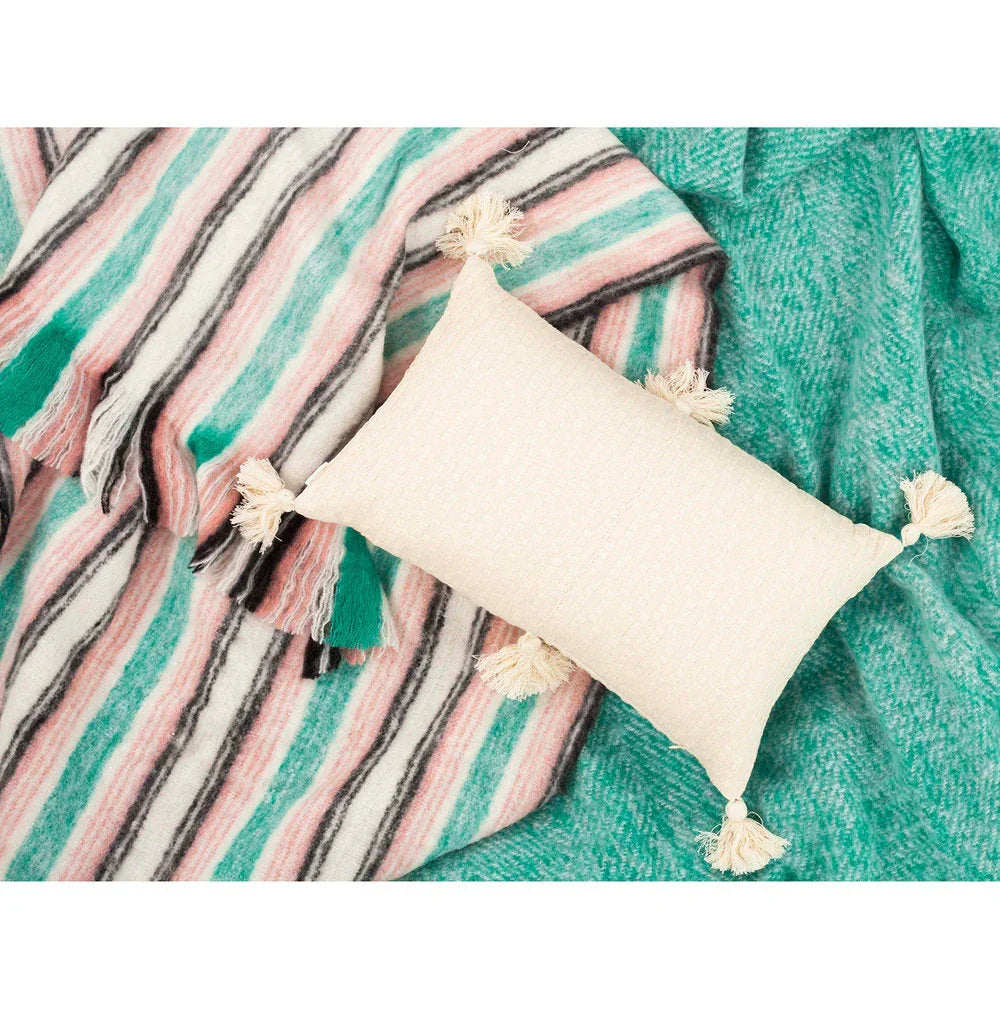 Antigua - Natural White 20" x 20" Archive New York