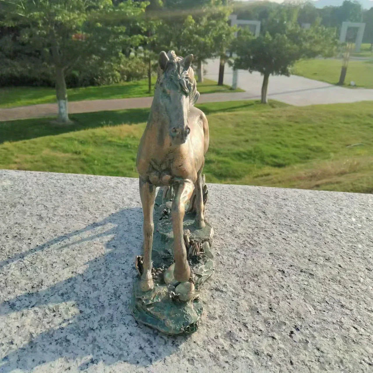 Galloping Horse: A symbol of strength and freedom, featuring a unique resin sculpture design. Suitable for display in indoor cabinets or as room table decor, it also enhances the ambiance when placed outdoors on garden lawns, House Of Avana