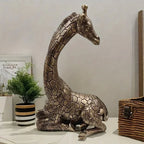 Resin Giraffe Sculpture, Creative New Artwork, Home & Office Decor, Tabletop Ornament, Art & Crafts, Animal Figurine - House Of Avana