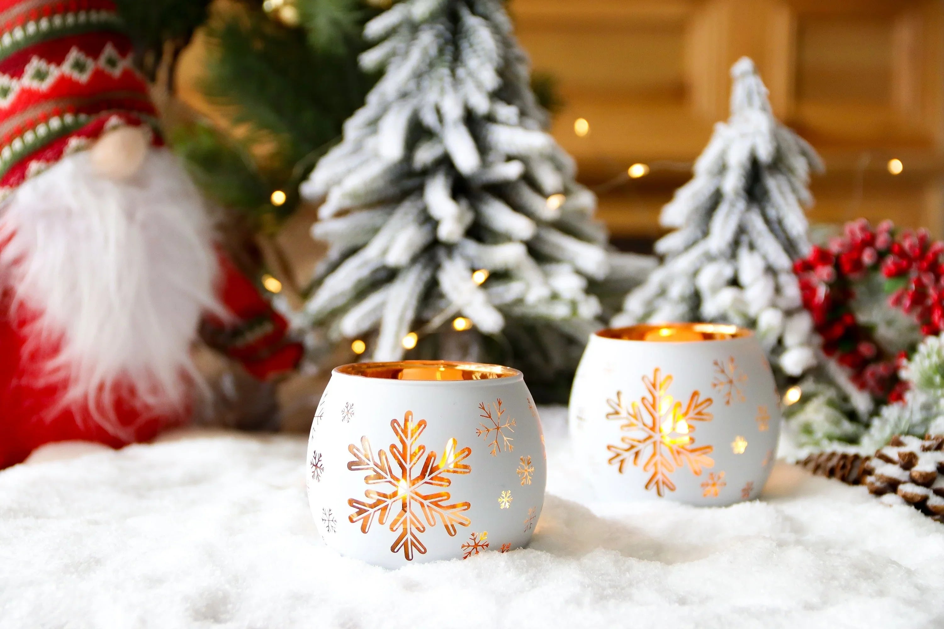 Glass Candle Holders Snowflake Design Clear, close-up view - House Of Avana