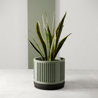 Heritage Planter, back view - House Of Avana