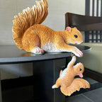 Realistic Mom & Squirrels Climbing Decoration - Brown Wildlife Statues, Resin Tabletop or Garden Decor - No Electricity Needed, Mother's Day Gift for Home, Patio, Yard - Easy-Clean Outdoor/Indoor Decoration, Squirrel Gifts, P House Of Avana [[SKU:HOA-GSC-011]]