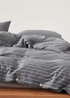 Henry Striped Buttoned Bedding Set / Blue Ever Lasting