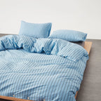 Henry Striped Buttoned Bedding Set / Blue Ever Lasting