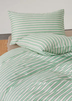 Henry Striped Buttoned Bedding Set / Blue Ever Lasting