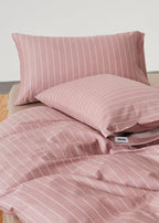 Henry Striped Buttoned Bedding Set / Blue Ever Lasting