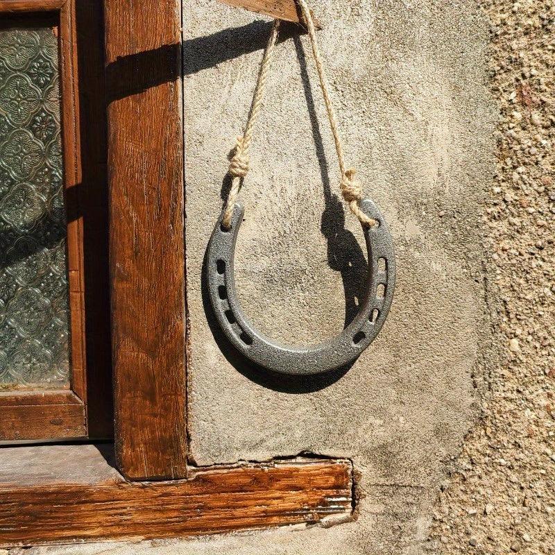 Horseshoe Decor - Retro Yellow Hemp Rope Hanging