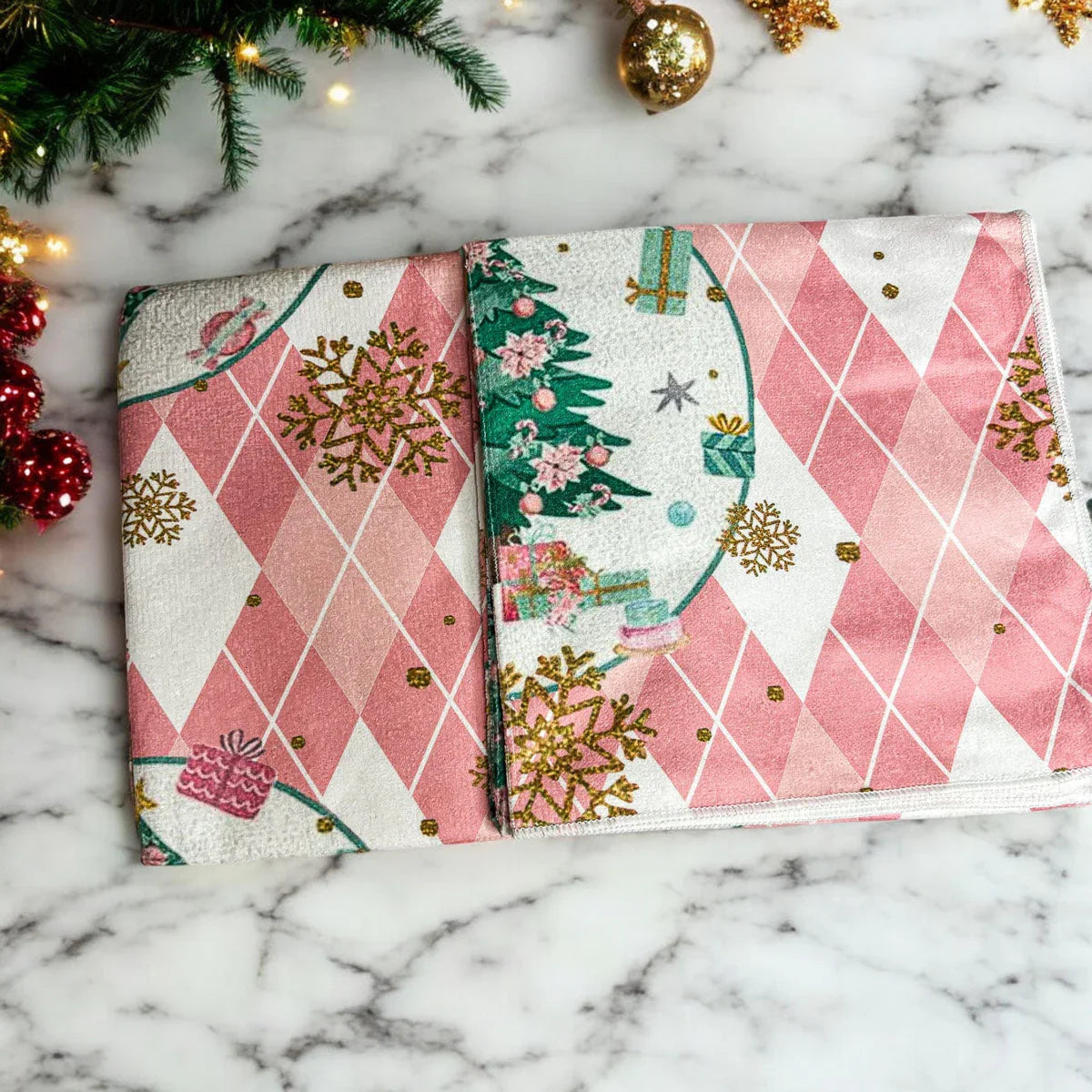 Pink Christmas Hand Towel Gia Roma