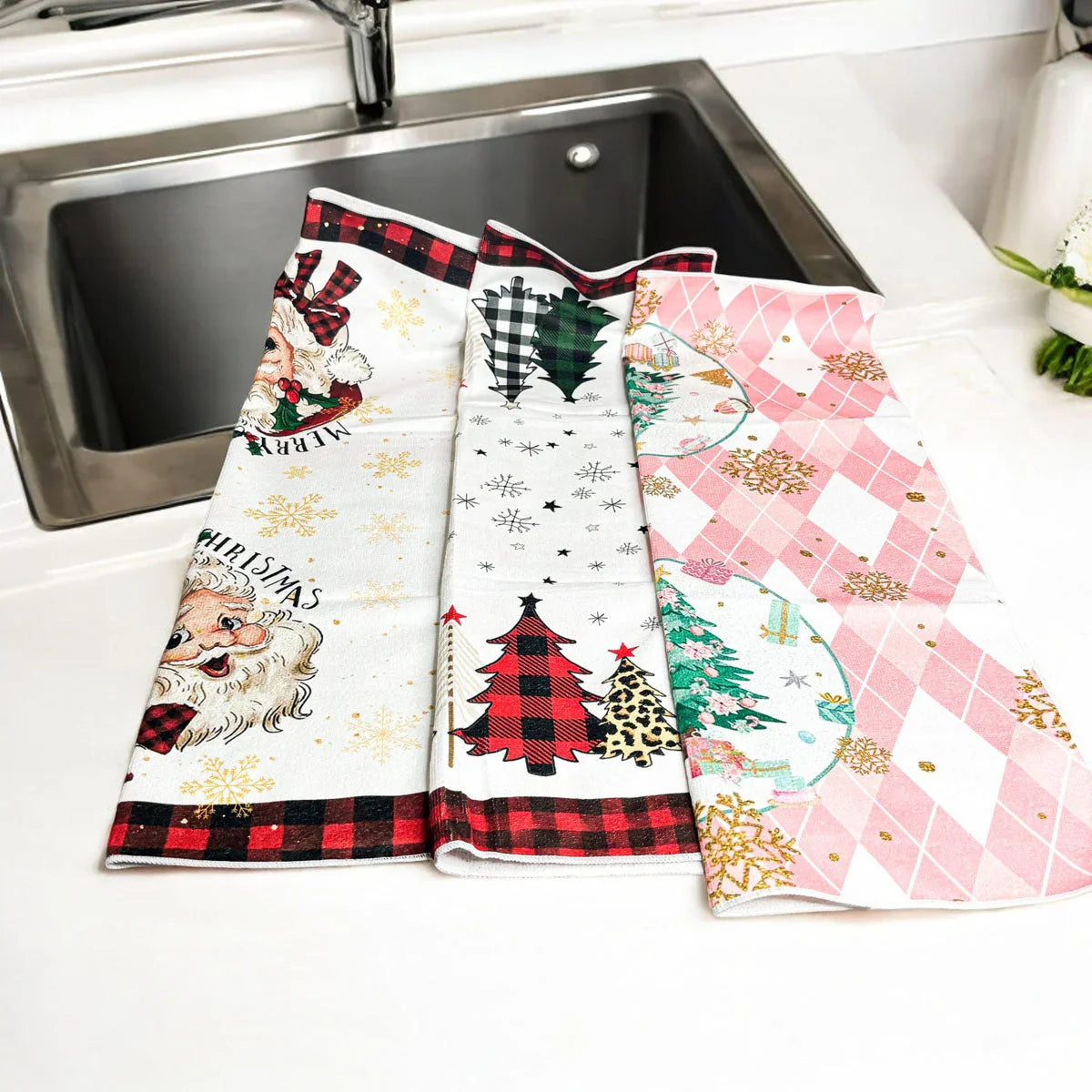 Pink Christmas Hand Towel Gia Roma