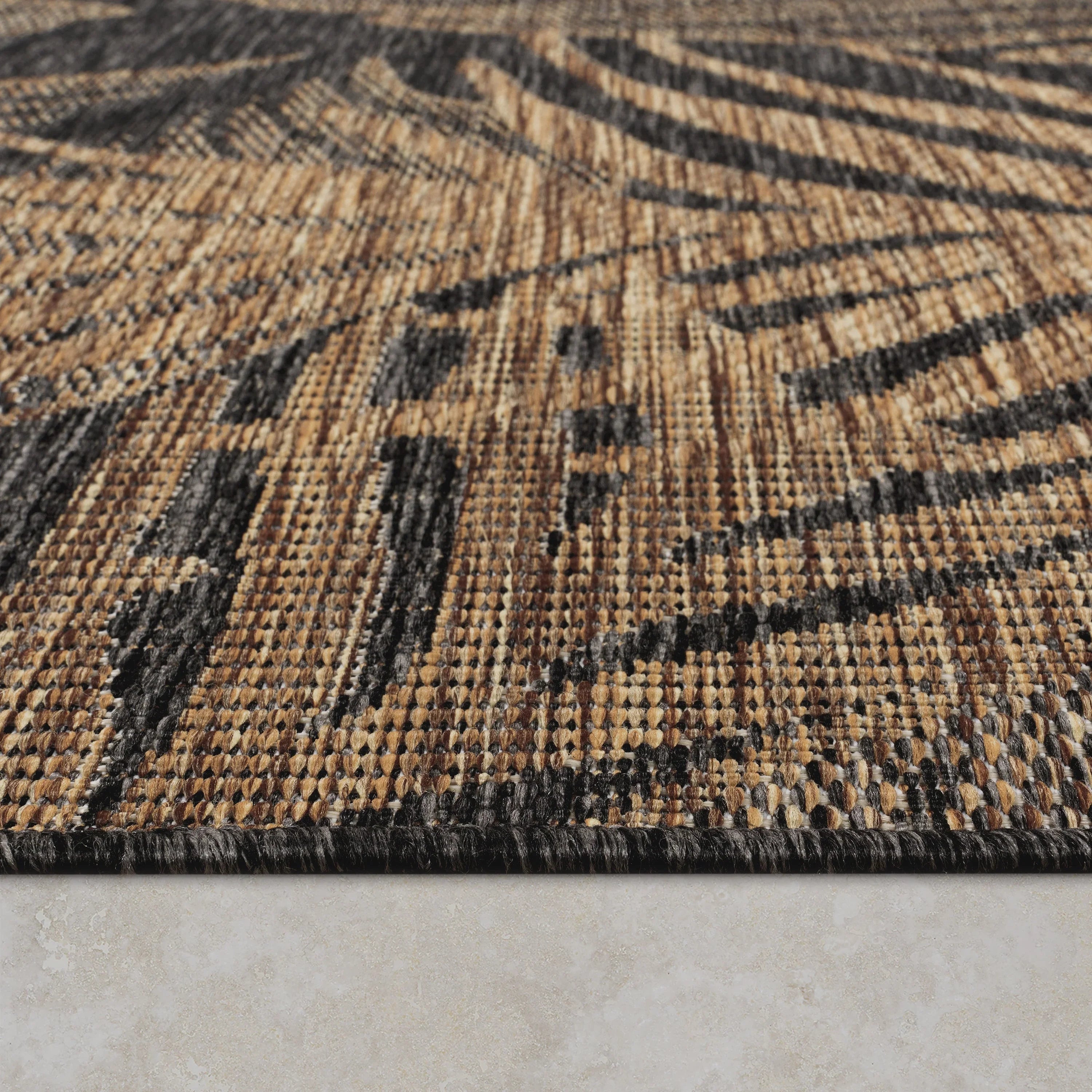 Indoor & Outdoor Rug Captera with Leaves Design RugYourHome