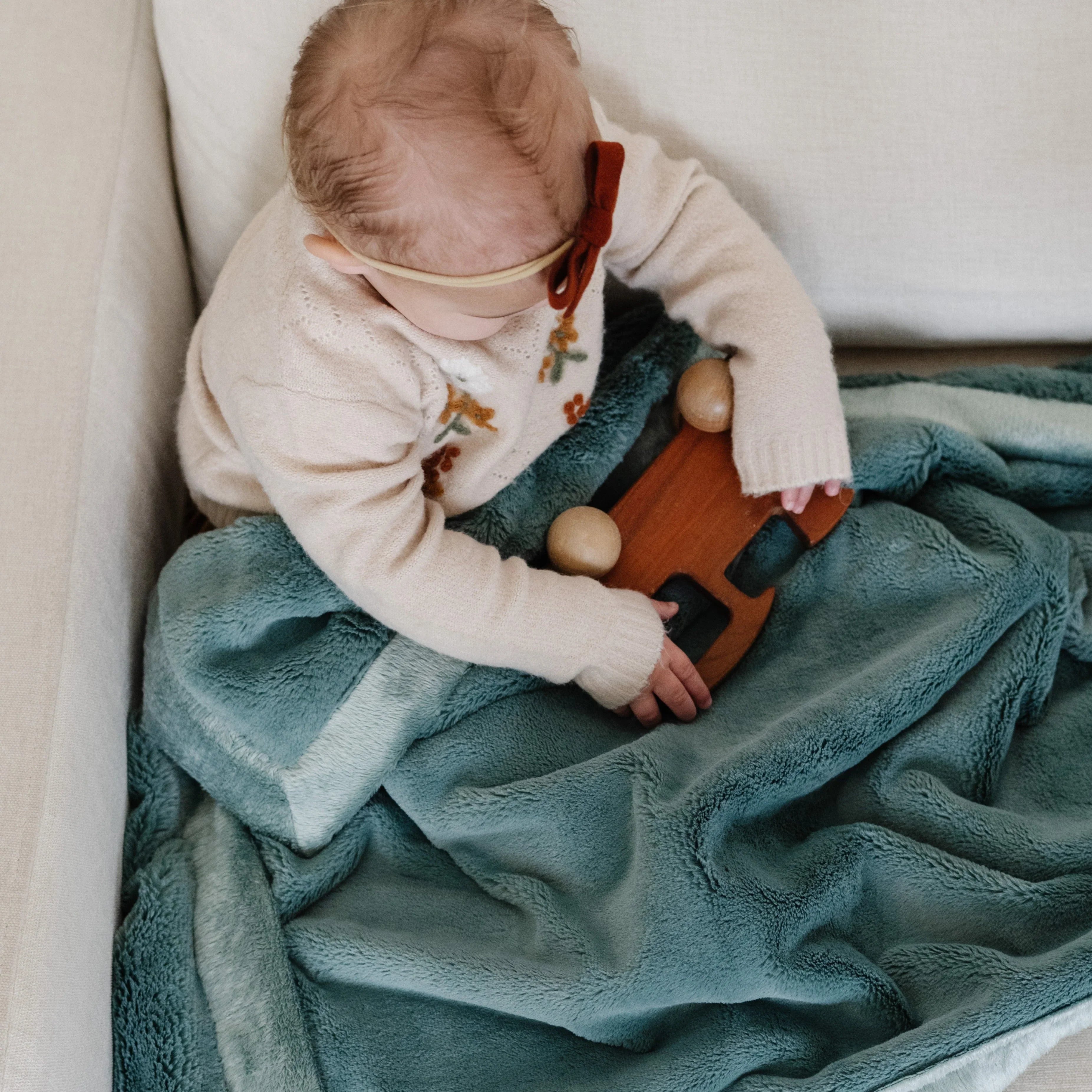 Lush Receiving Blankets, alternate view - House Of Avana