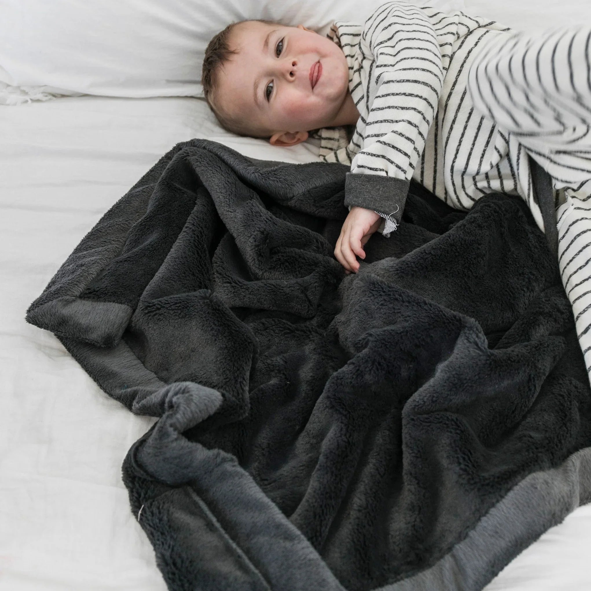 Lush Receiving Blankets, alternate view - House Of Avana