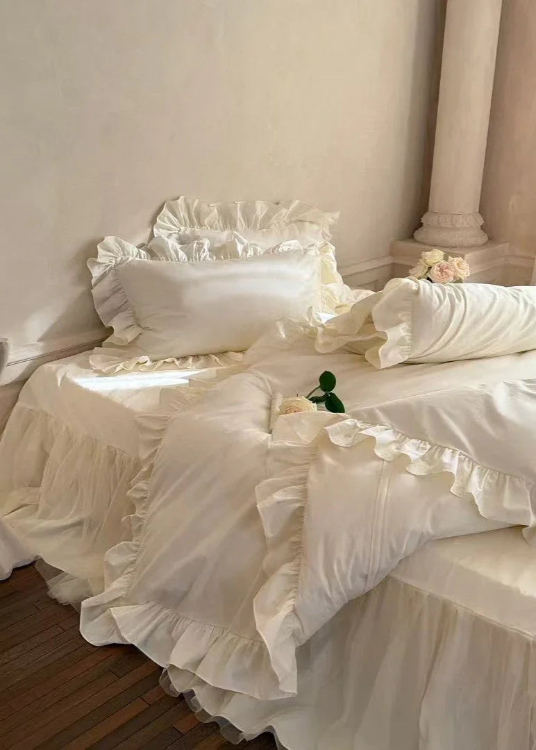 Lacey Lace Ruffle Washed Cotton Bedding Set / Blue Ever Lasting