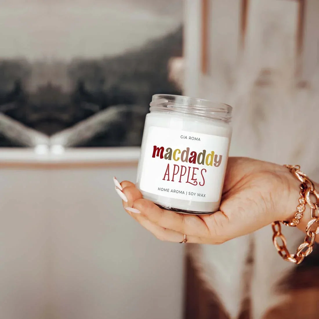 Mac Apple Candle Gia Roma