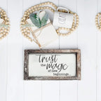 Magic of New Beginnings Sign Gia Roma