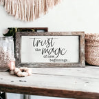 Magic of New Beginnings Sign Gia Roma