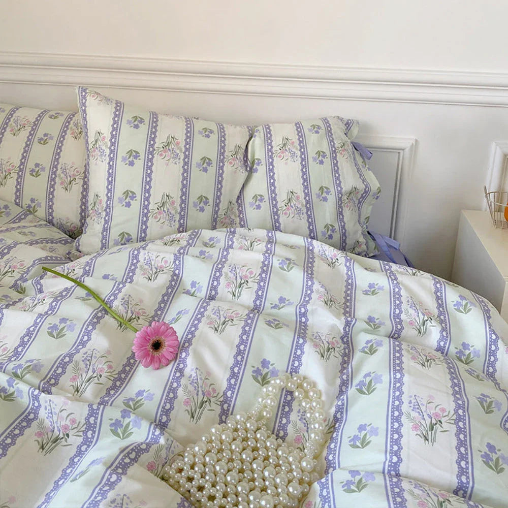 Magnolia Ribbon Bow Tie Floral Bedding Set / Blue Ever Lasting