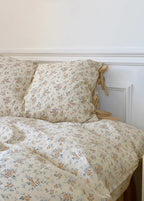 Magnolia Ribbon Bow Tie Floral Bedding Set / Blue Ever Lasting