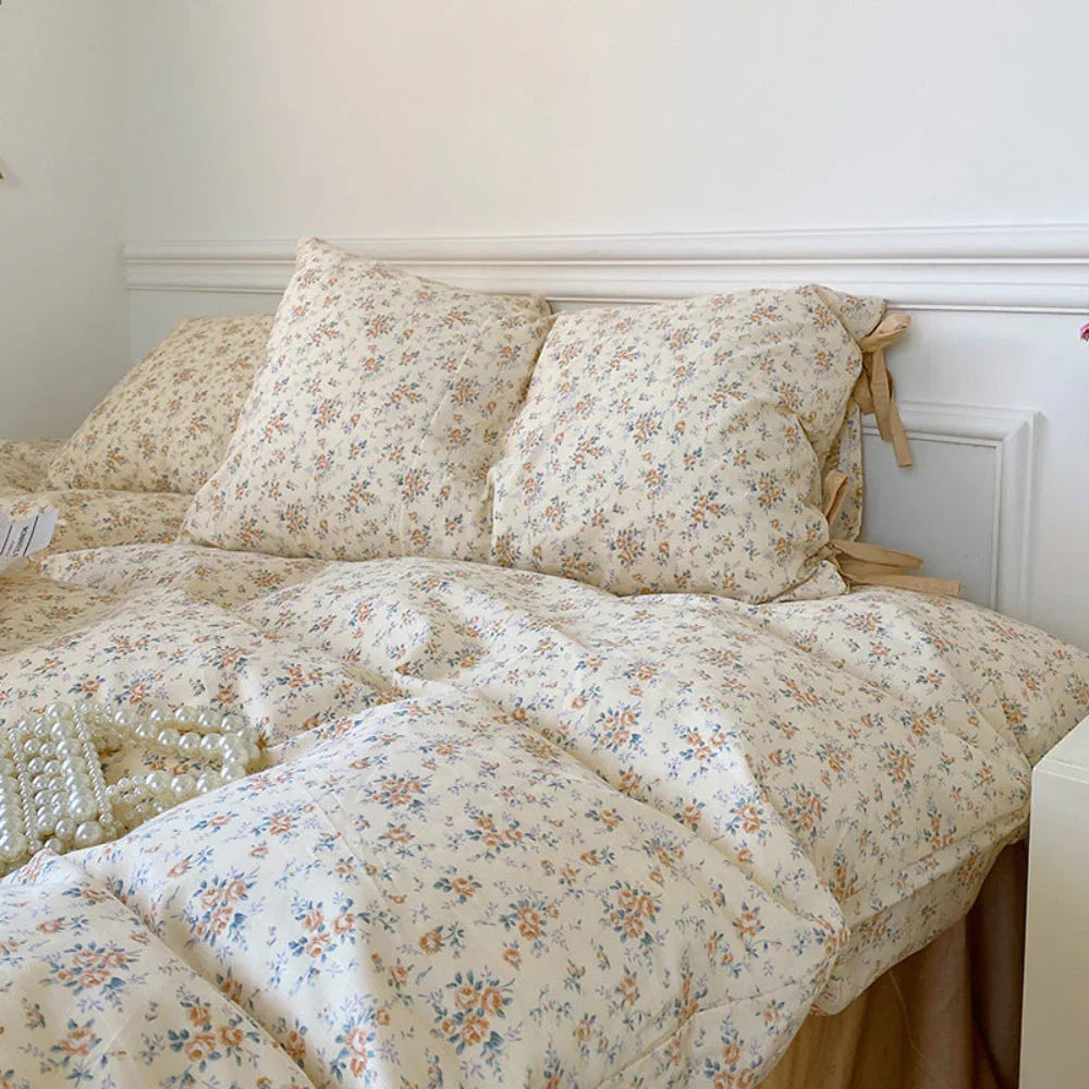 Magnolia Ribbon Bow Tie Floral Bedding Set / Blue Ever Lasting
