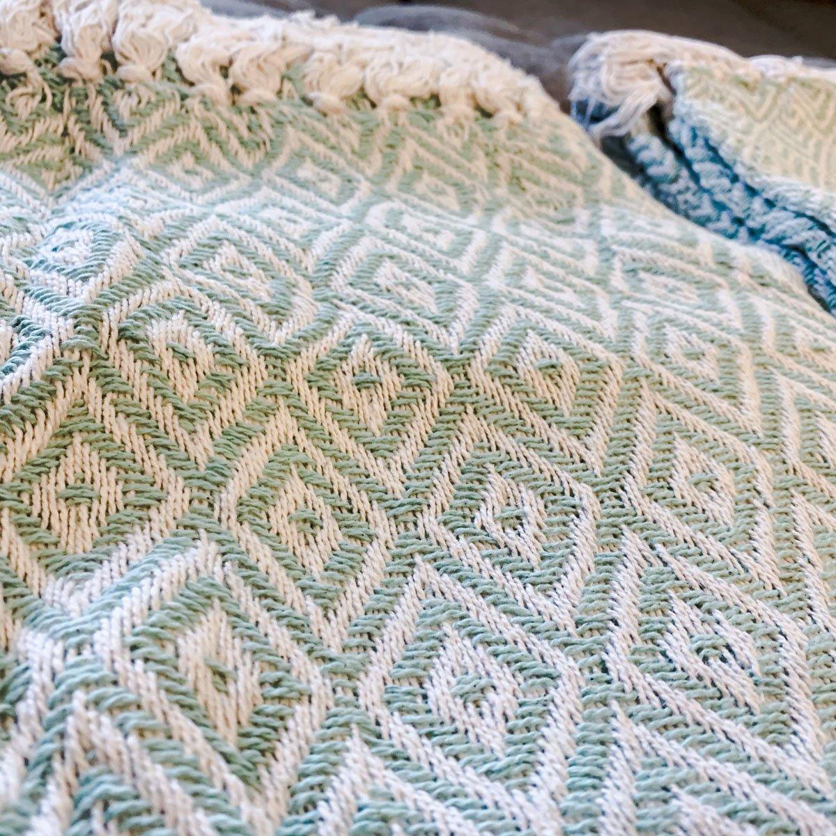 Mallorca Tassel Throw Gia Roma