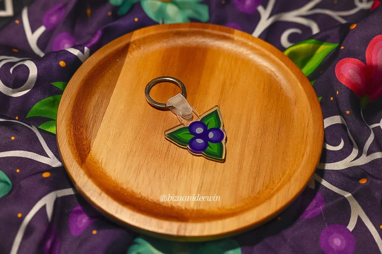 Miinan Keychain Bizaanide'ewin