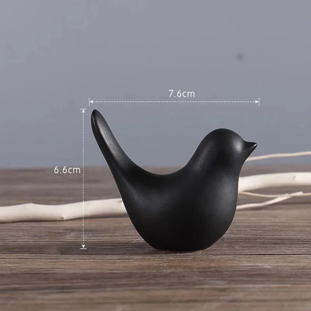 Nordic Bird Figurine - Black White Table Sculpture, texture detail - House Of Avana