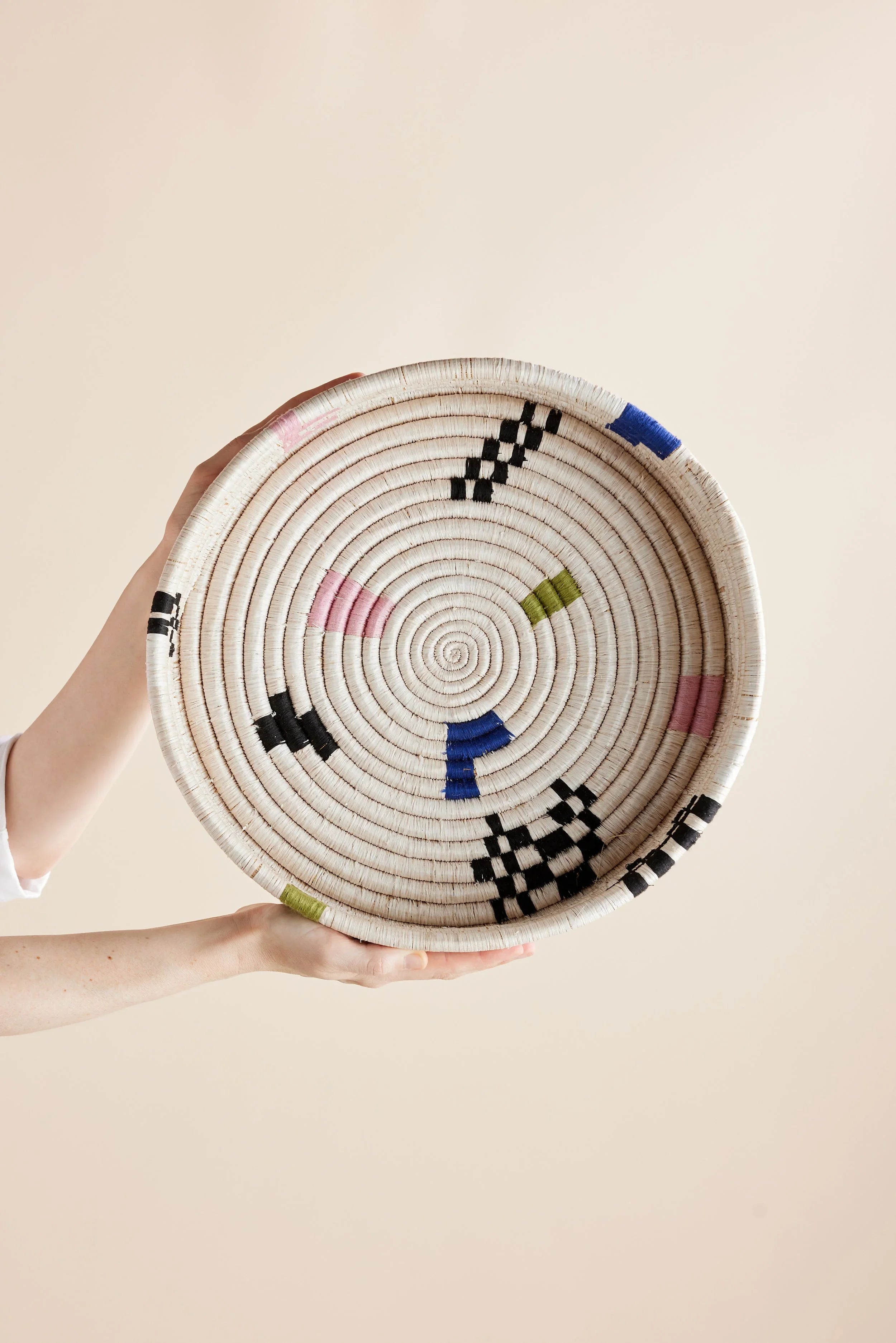 Mosaic Woven Nesting Tray Kanju Interiors
