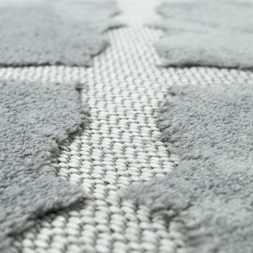 Outdoor Rug Marrakesh Moroccan Diamond Pattern - Light-grey, side view - House Of Avana