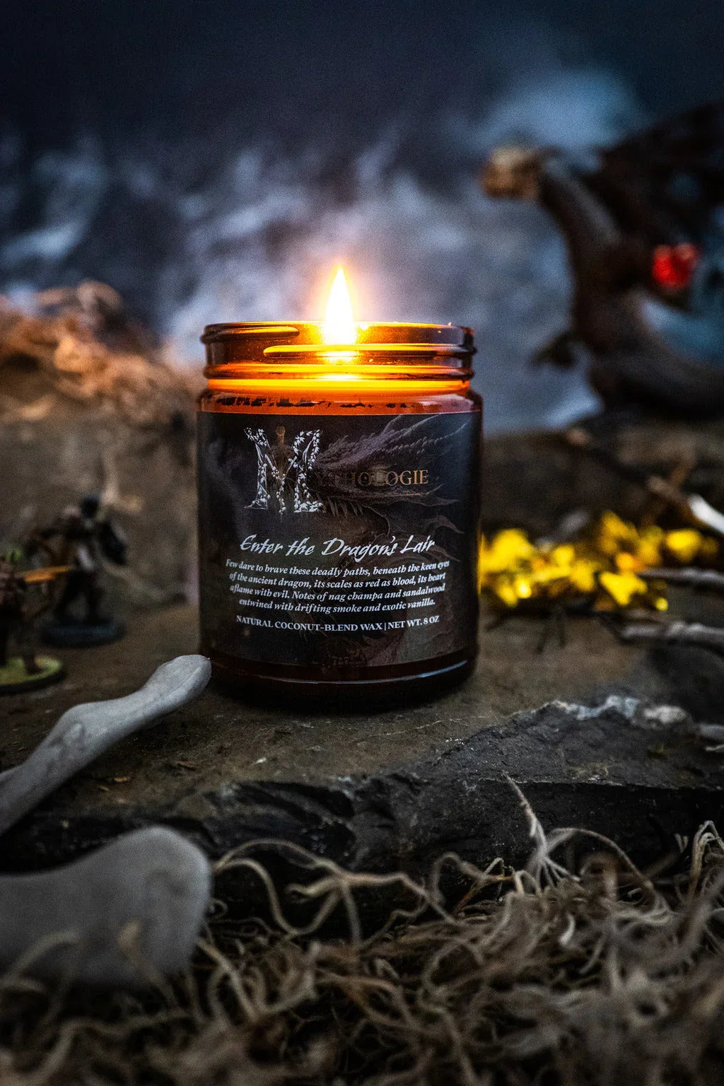 Enter the Dragon's Lair MythologieCandles