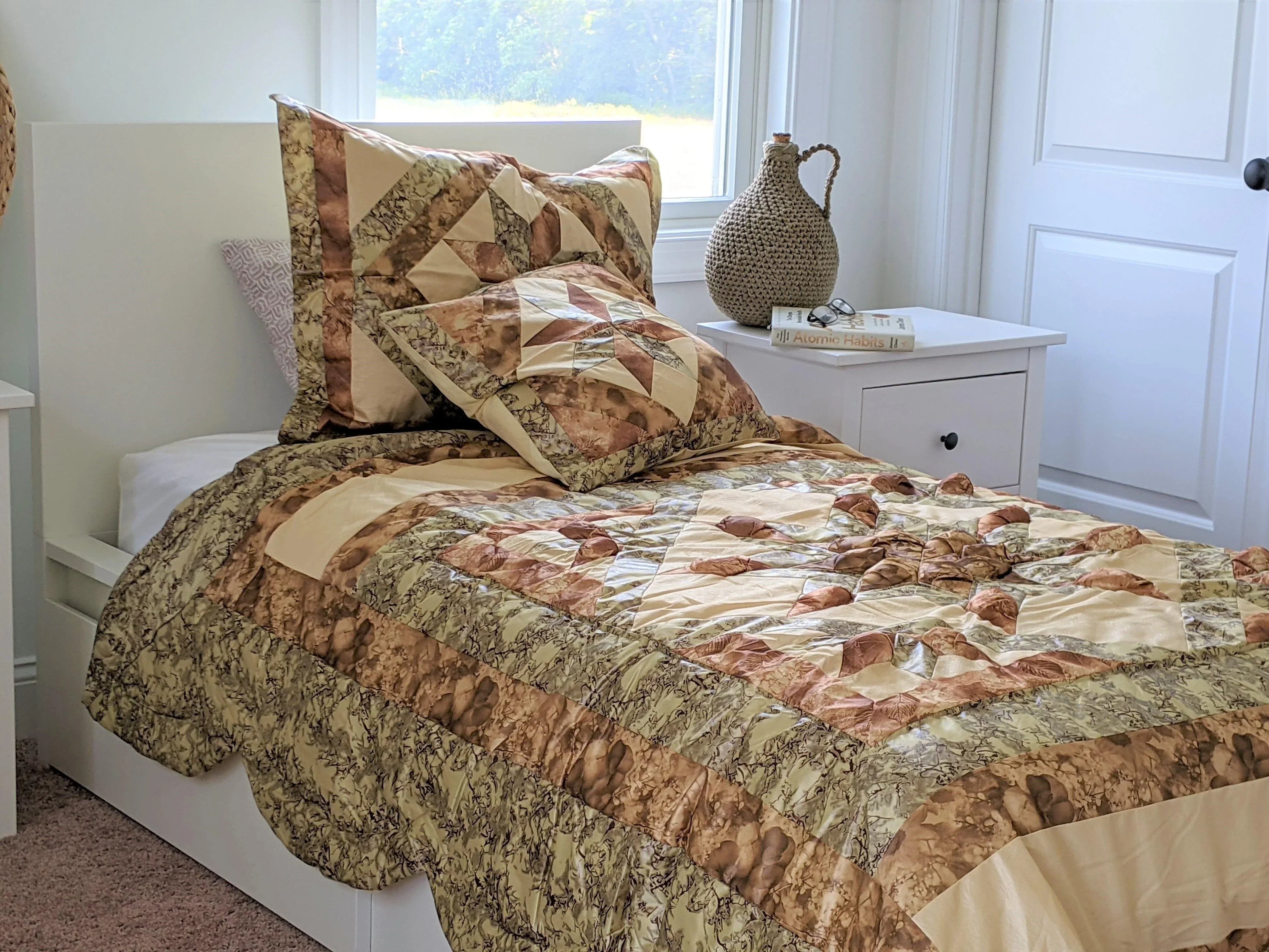 DaDa Bedding Country Rustic Camo Earthy Floral Sandy Beige Green Comforter Set (BM6118L-1) DaDalogy Bedding Collection