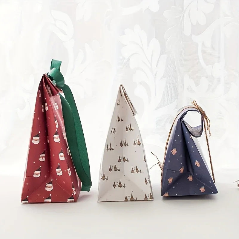 12pcs/set Includes 6 Different Patterns of High-Quality Gift Paper Bags And 6 Different Patterns of Labels, Featuring Snowman And Elk Elements, Can Hold Candy/Point/Snacks/Chocolate, Perfect for Holiday Atmosphere, 6 Differen House Of Avana [[SKU:HOA-STO-411]]