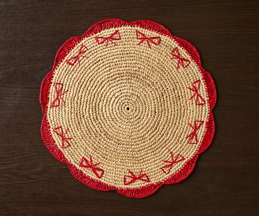 Payton James Handwoven Bow Placemats – Hand-Crocheted Raffia Palm Placemats – Unique Kitchen & Dining Table Decor – Handmade Tableware Payton James