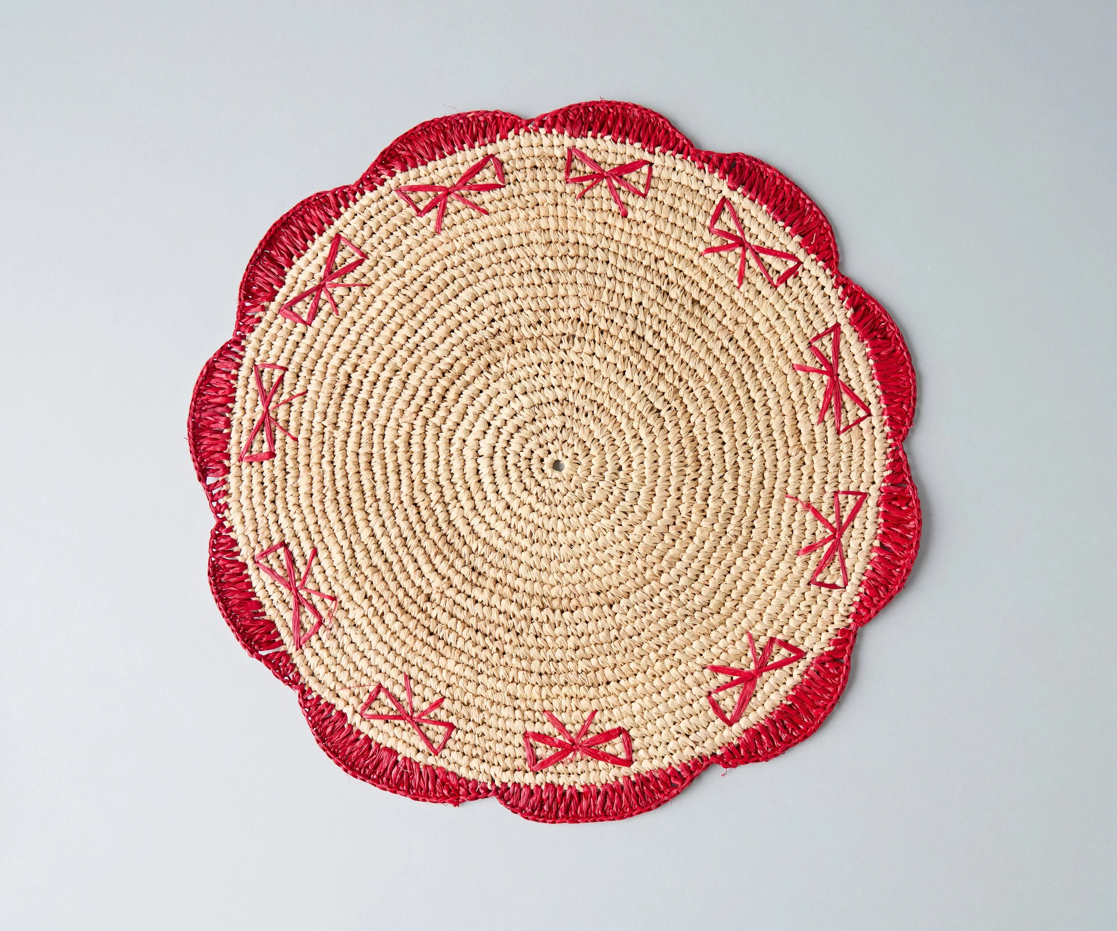 Payton James Handwoven Bow Placemats – Hand-Crocheted Raffia Palm Placemats – Unique Kitchen & Dining Table Decor – Handmade Tableware Payton James