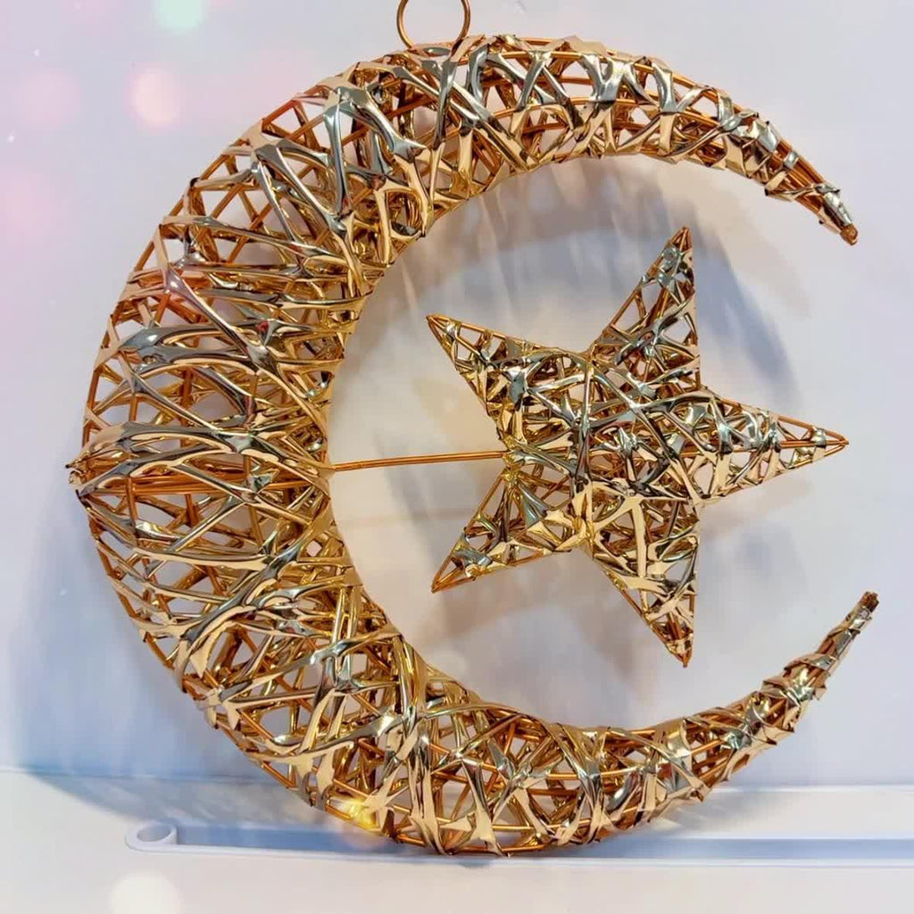 Pendant - Modern Metal Gold 12-Inch