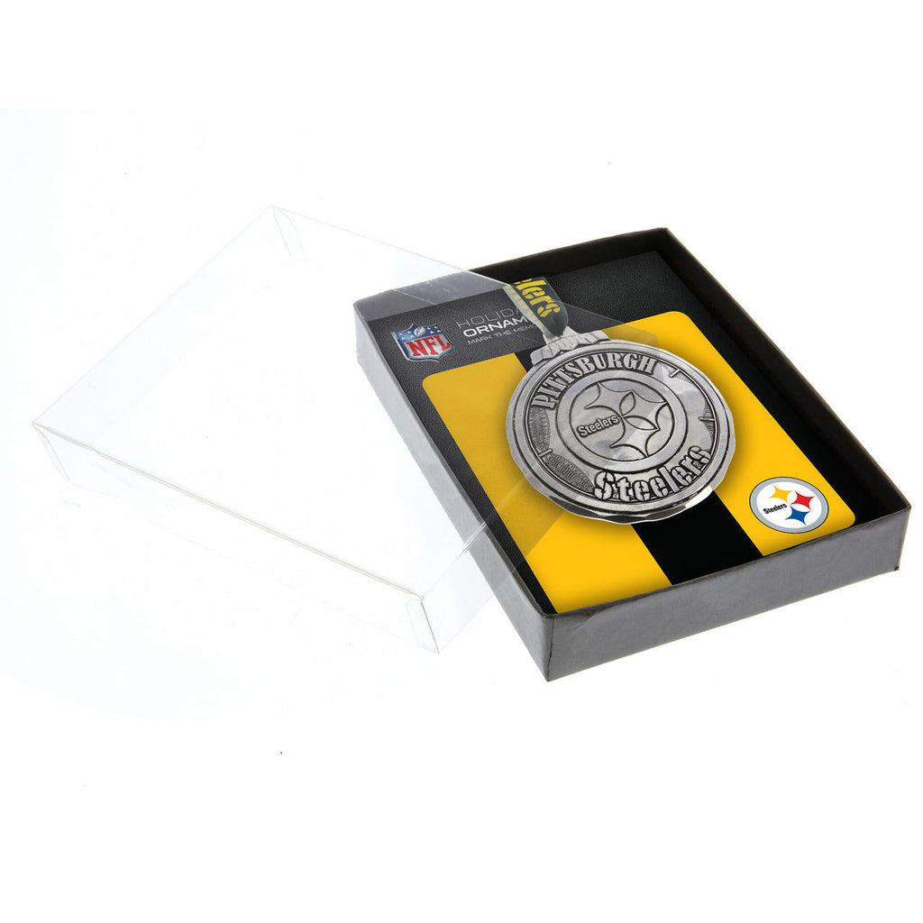 Pittsburgh Steelers Classic Round Ornament (Aluminum)