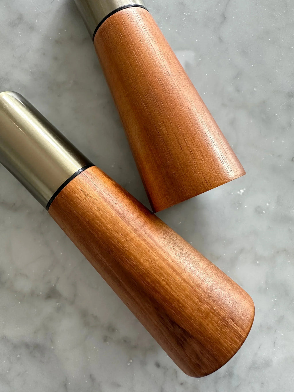 Portofino Acacia Salt and Pepper Grinders – Modern Wooden Kitchen Set
