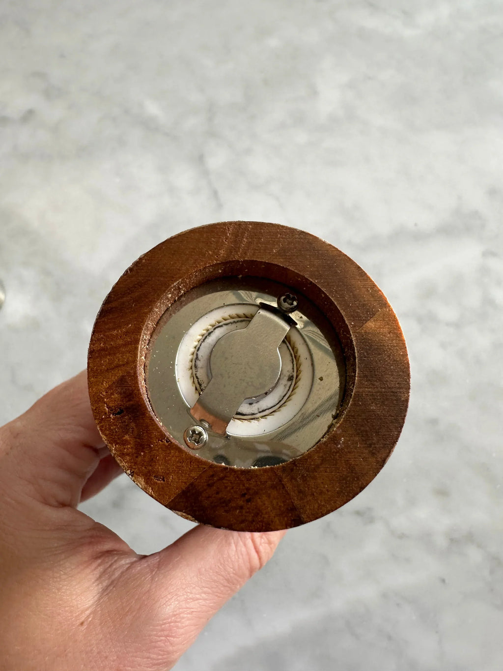 Portofino Acacia Salt and Pepper Grinders – Modern Wooden Kitchen Set
