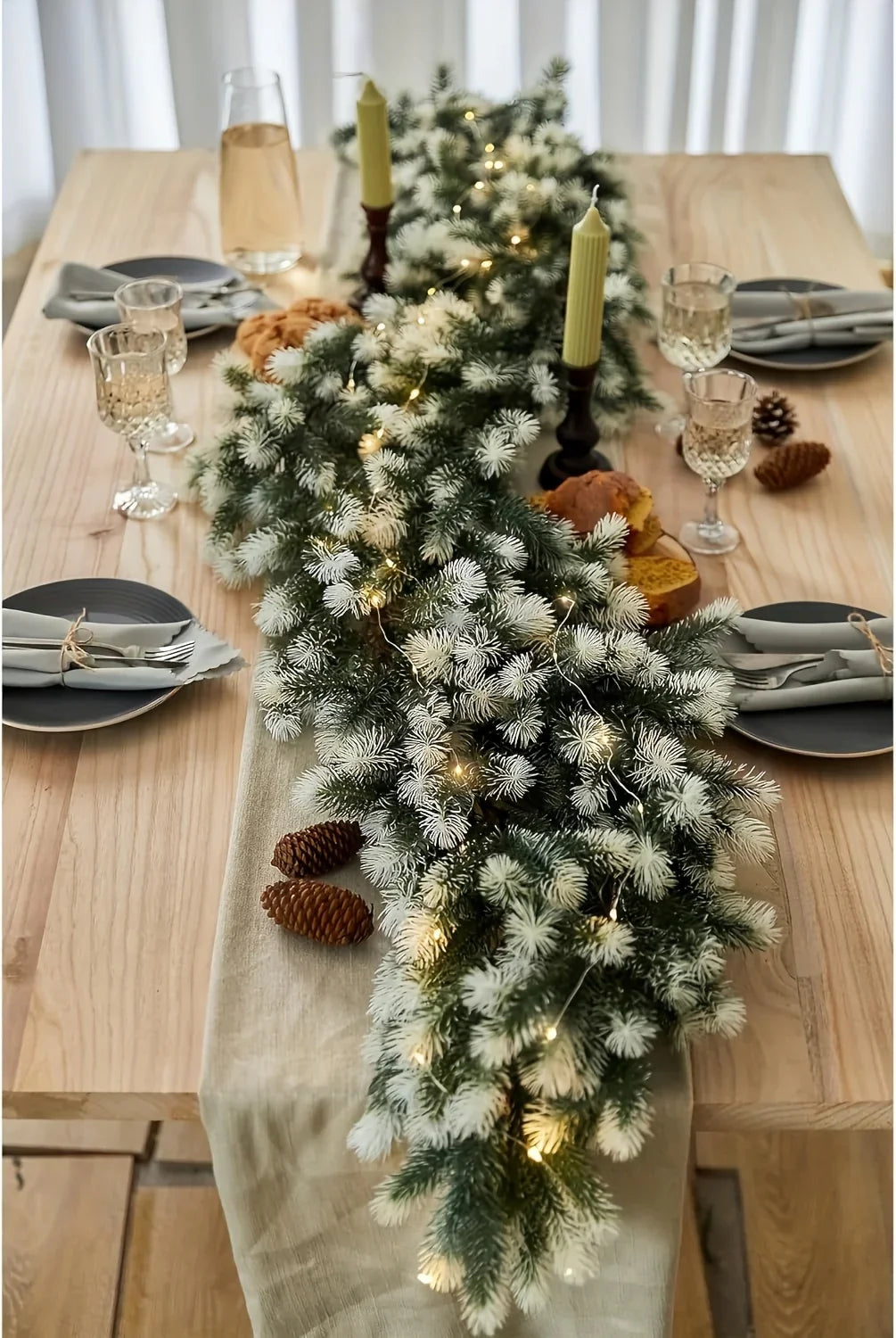 1pc of 6.4ft/195cm Christmas pine wreath made of white rattan, suitable for outdoor or indoor home gardens, artificial green plants, fireplaces, holiday party decorations, artificial pine rings, holiday decorations, and Chris House Of Avana [[SKU:HOA-XMS-024]]