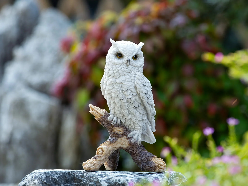 Realistic Garden Owl Statue - Resin Outdoor Yard Decor with Lifelike Brown and White Feathers, Ideal for Bird Lovers & Nature Enthusiasts, Perfect Father'S Day Gift, Garden Decoration | Lifelike Owl Statue | Detailed Feather House Of Avana