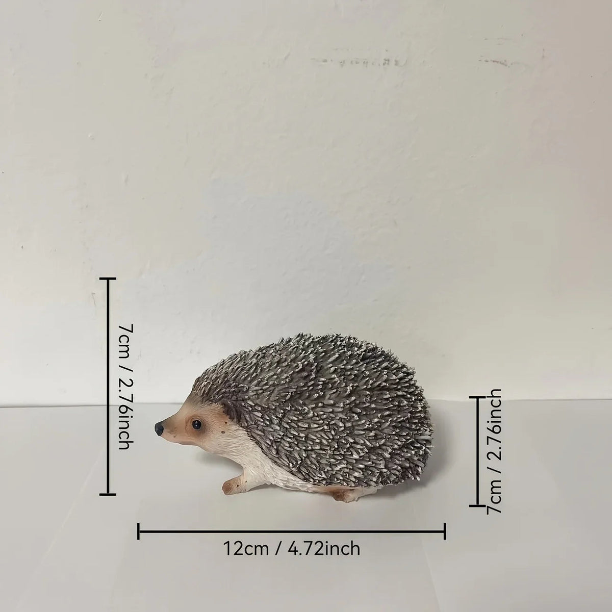 [Charming Hedgehog Statue] Resin Hedgehog Statue - Charming Outdoor/Indoor Decor for Living Room, Bedroom, Entryway, Garden - Realistic Fur Texture, Detailed Craftsmanship - Perfect Valentine's Day Gift & Home Decoration House Of Avana [[SKU:HOA-GSC-005]]